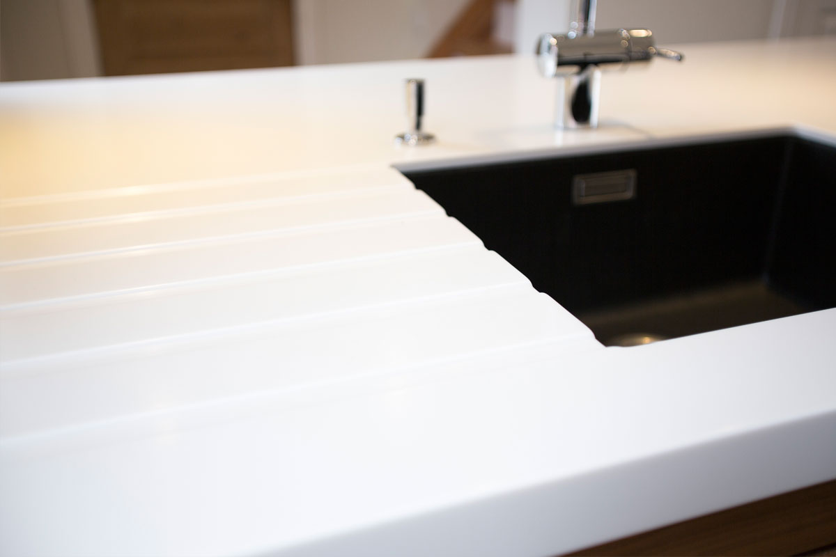 Corian vaske til kokken og badev u00e6relse se det store udvalg Corian vaske til kokken og badev u00e6relse se det store udvalg