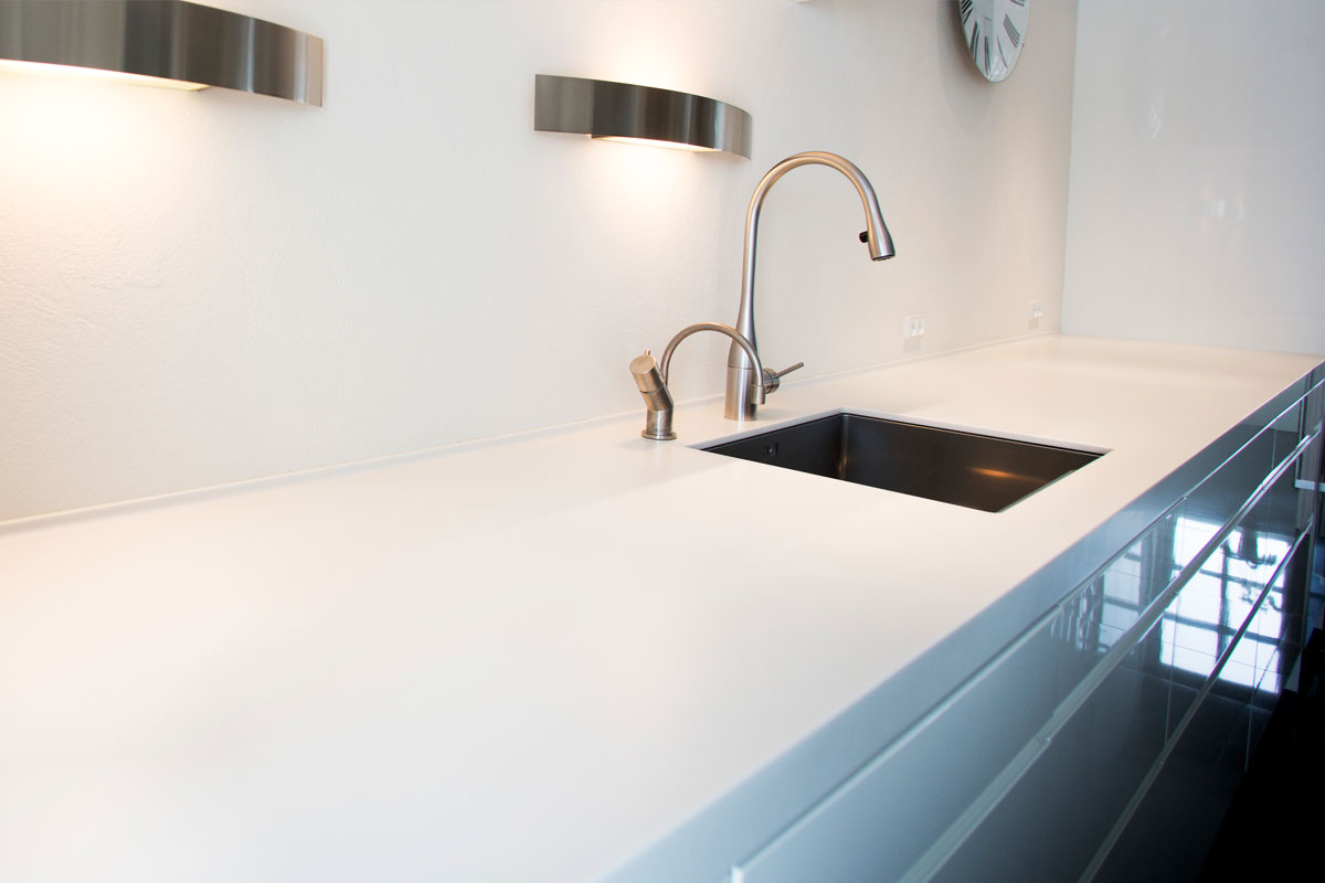 Corian bordplade skræddersyet til dit projekt